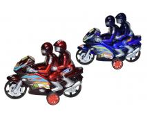 Motorka s jazdcami na zotrvačník