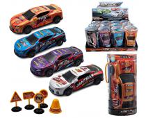 Kovové auto na zotrvačník so značkami